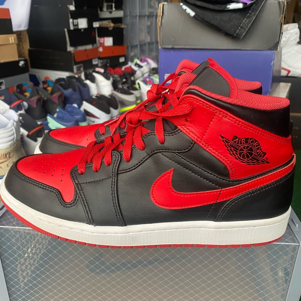 Jordan 1 Mid ‘Alternate Bred’ Size 11.5
